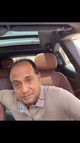الي مايصلي الجمعة ‏حمار تيس مخ ما فيه  😂