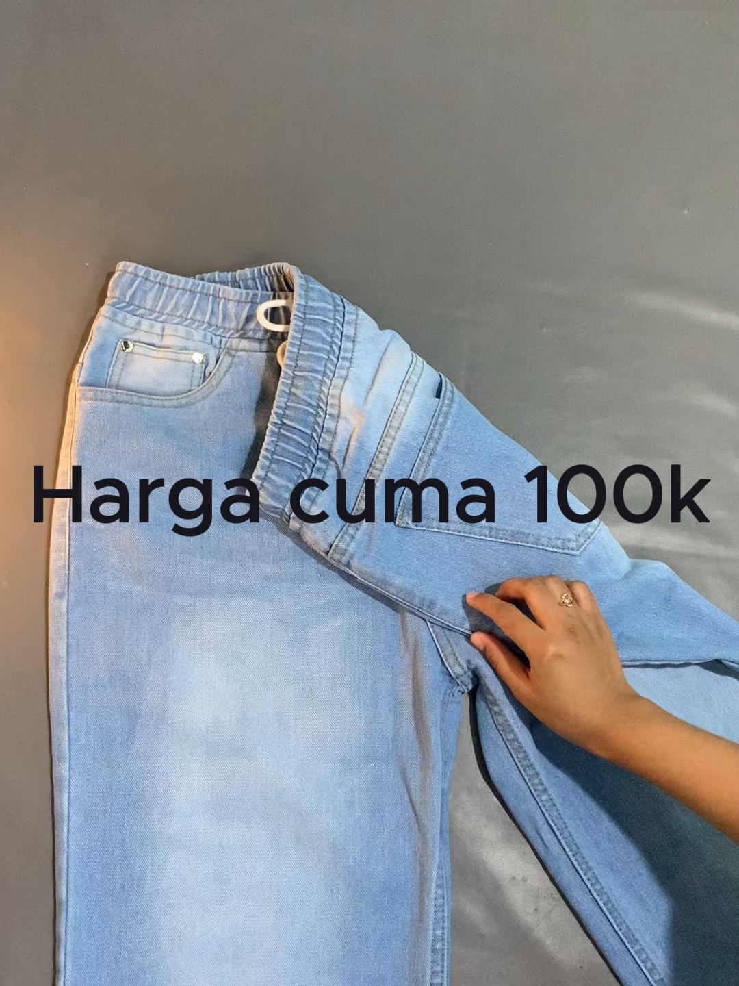 “Promo Gajian: Diskon up 50% untuk semua Celana Wide Leg Loose Pants ini, bikin gaya makin keren!” #jeansoutfit #trending #baggypants #foryou #promoguncang88