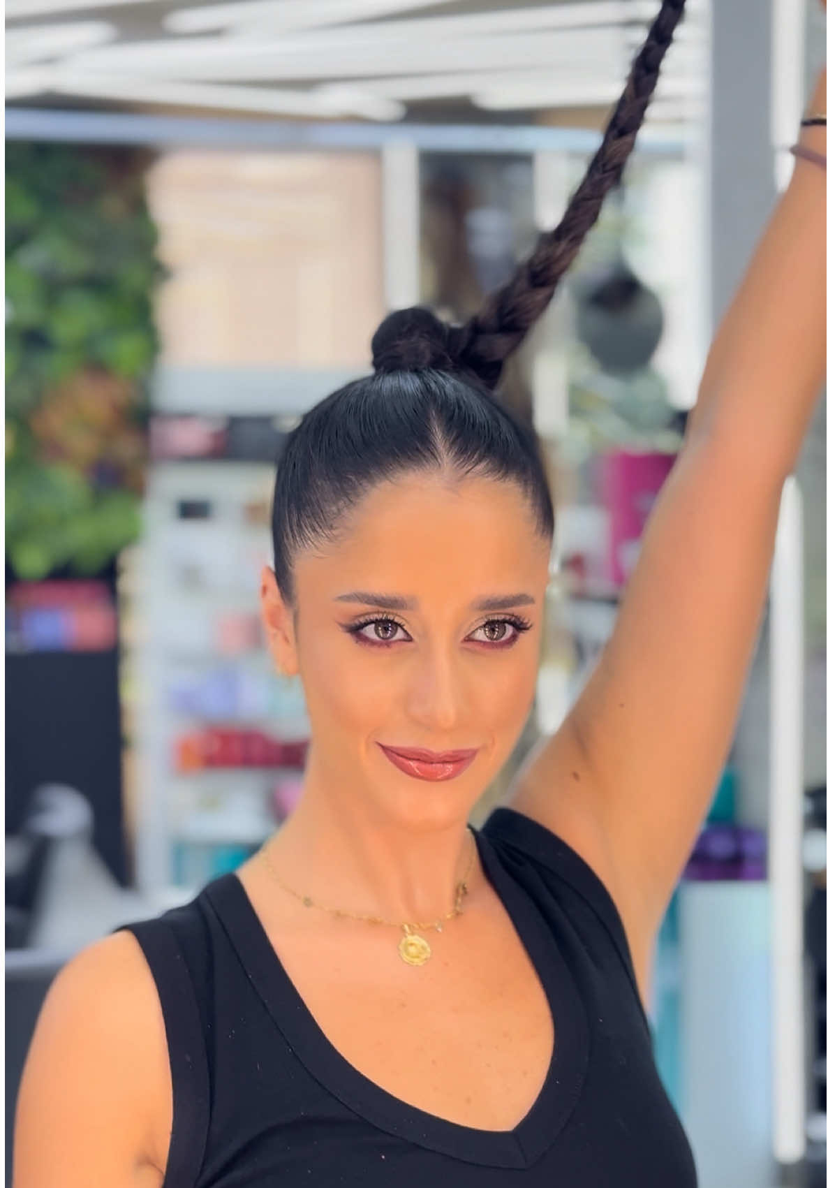 Where simplicity meets sophistication — the art of the ponytail.” . . #danyazzam #hairstylist #ponytail  @zeinaazzam1 #makeup #makeuptutorial  #MinimalChic #TimelessHair #professionaltouch  #beirut #lebanon