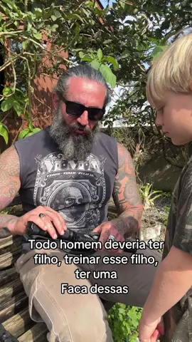 Homem sem filho até pode ser homem, mas quando esse homem se torna Pai, ele realmente entende o significado e o peso da palavra 