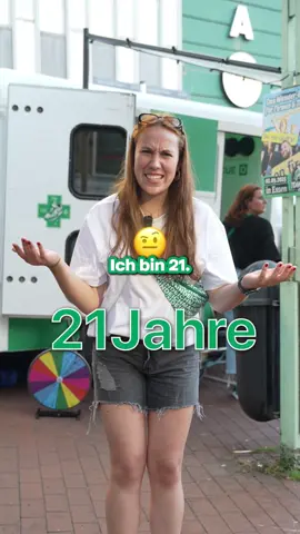 Du hast Laura gehört 😎💚 Mach jetzt mal: deichmann-karriere.de