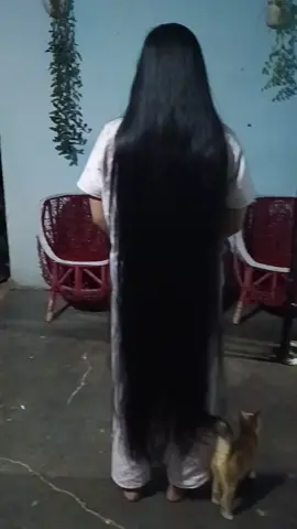 kak @cosima_salon  ini 13 tahun Lo....rambut ny panjang segini👍