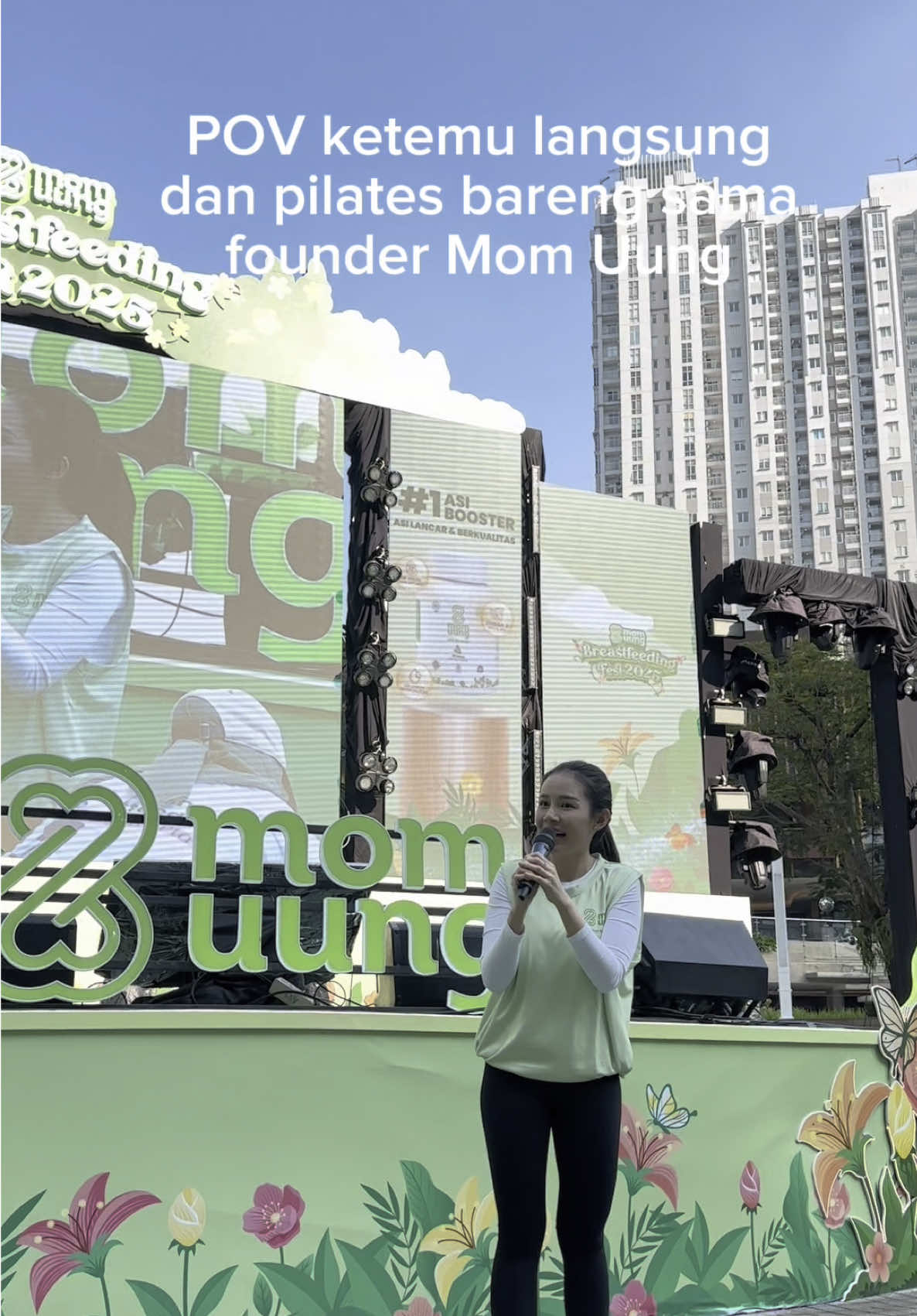 keseruan hari ini ikut prenatal pilates bareng sama founder @Mom Uung Official nya langsung😍🤍 super happy karna sangat amat disupport biar bisa mengASIhi selama 2 tahun #MomUungBreastfeedingFest #asibooster #asiboosterterbaik #pelancarasi #rekomendasiasibooster