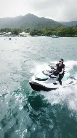 Galau dikit jetski 