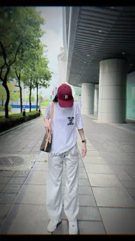 Nắng bỏ đi nắng không về nữa Dốc cạn lòng chỉ thấy những cơn mưa😕 #xinzhuang #nguoivietnamtaidailoan #xuhuong2025 #viral #tiktok 