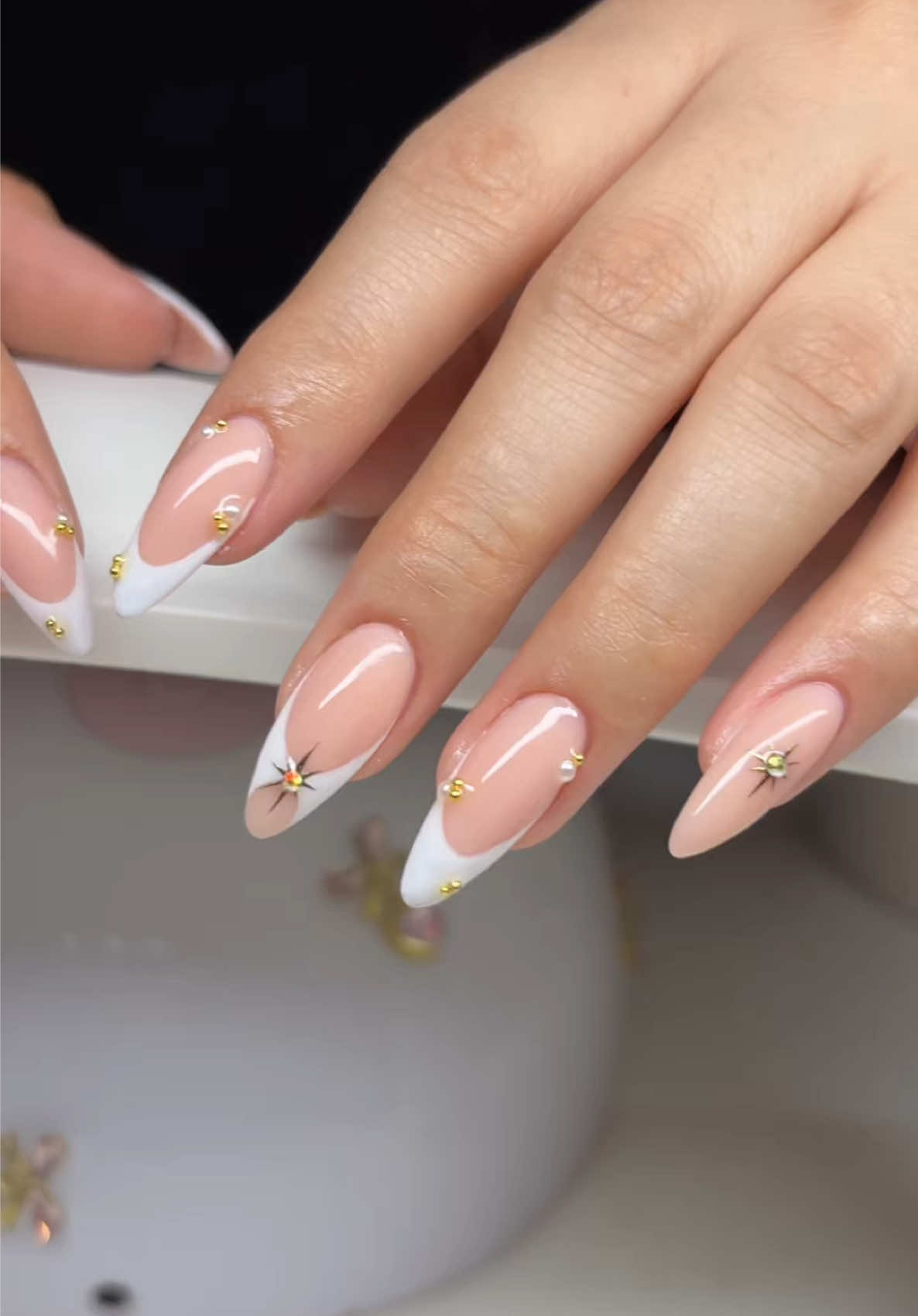 🤍✨🪽🌞 #uñas #misswitchnails #acrylicnails #nails #nailtutorial 
