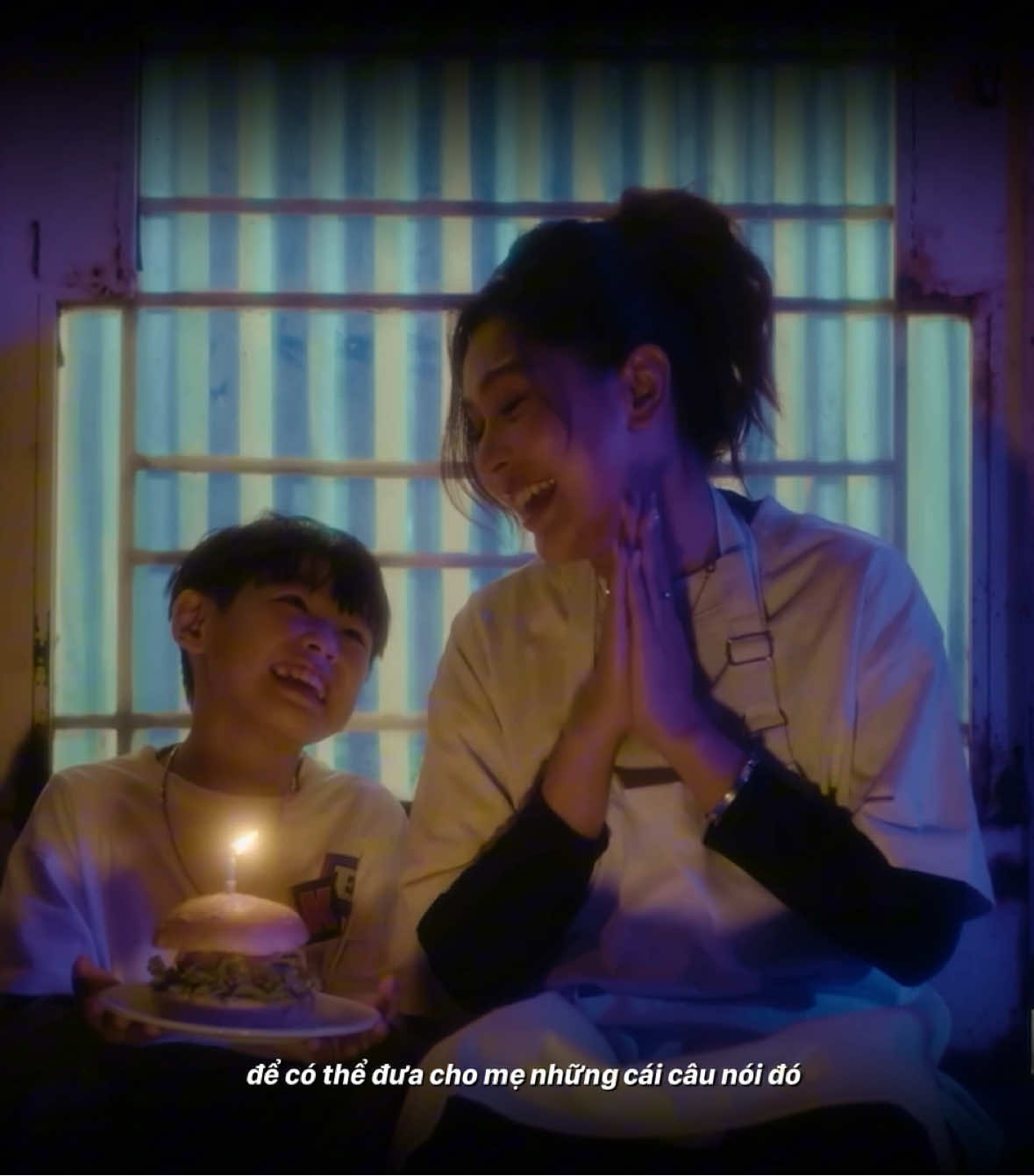 Cho Mẹ. #ConAiNgoaiAnhVoiEm #CANAVE #ChoBao #BRay 