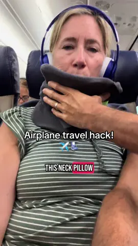 Neck pillow saves woman’s life #trtlpillow #trtltravel #travelpillow #neckpillow #travelhacks  