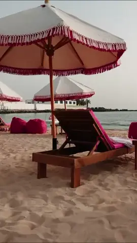 دلعي نفسك بيوم بحر مختلف في بامبي 🌊 راحة، خصوصية، وأناقة✨🩷👒 #الساحل_الغربي #موسم_جدة #جدة_غير Treat yourself to a different kind of beach day at Bambi 🌊 Comfort privacy and elegance✨🩷👒 #WestCoast #JeddahSeason #JeddahGhair احجزي تذكرتك الآن 🎟️ Book your ticket now 🎟️