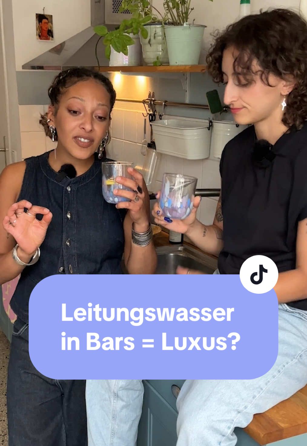 Nächstes Mal ne leere Flasche mitbringen und auf Klo auffüllen?! 💦  #gastronomie #leitungswasser 