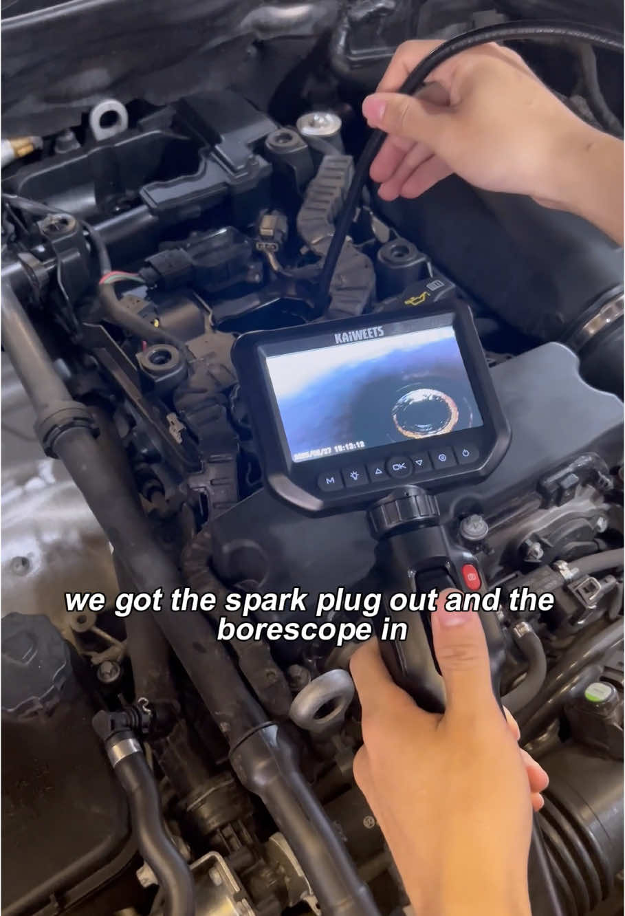 Borescope Camera #tool #endoscope #borescope #tiktokshopbacktoschool #carrepair #mechanic #vehicle #automotive #handyman #fyp 