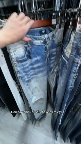 Con bao nhiêu đi nốt anh em ạ #xuhuong #fyp #dsq #dsquared2 #quannamcaocap #quangchaucaocappp #jeans #amiri 