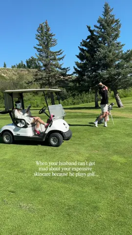 #husbandandwife #golfwidow #ledtherapy #redlighttherapy 