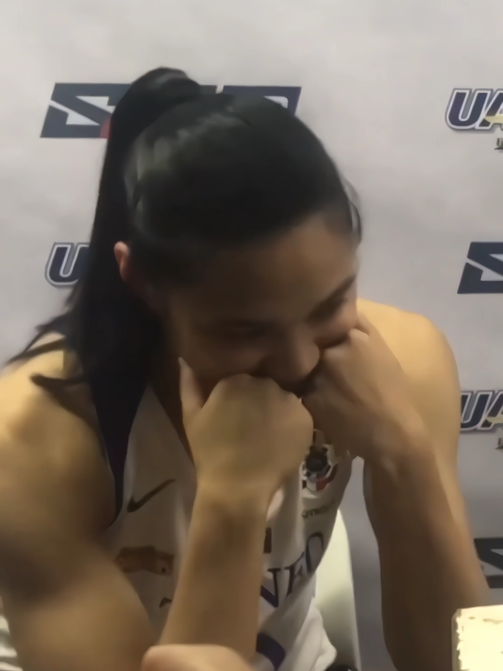 #HBD (L): bringing this back 'cause what do you mean this girl is 29 already?! 🤧 happy 29th birthday, my dearest! mahal na mahal na mahal ka. 💌 #beadel #beadeleon #bdl #fyp #foryou #fyp #foryoupage 