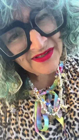 #OOTD #singwithme #dopaminedressing #sewingwhilespicy 