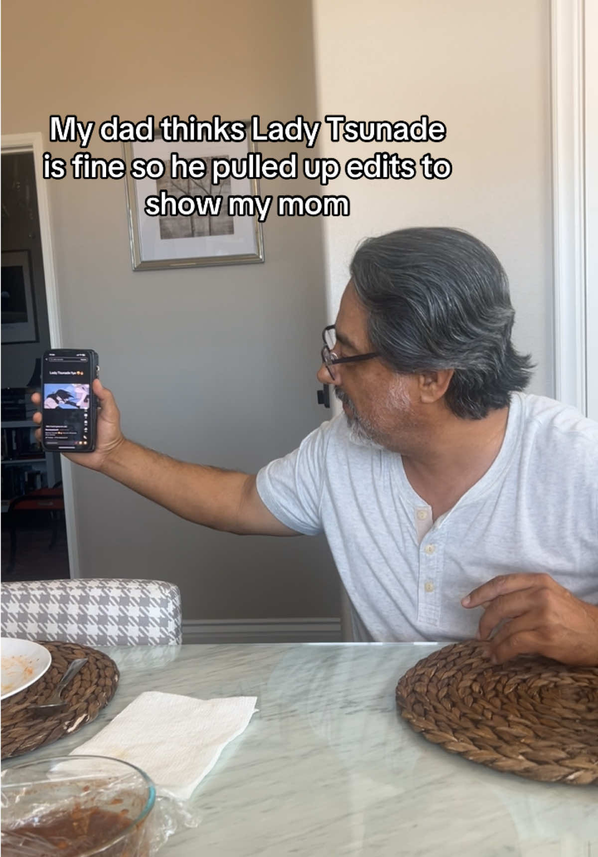 my mom wasn’t impressed LOL #ladytsunade #naruto #narutoedit #hokage #anime #manga #dadsoftiktok #parents #funny #fyp 