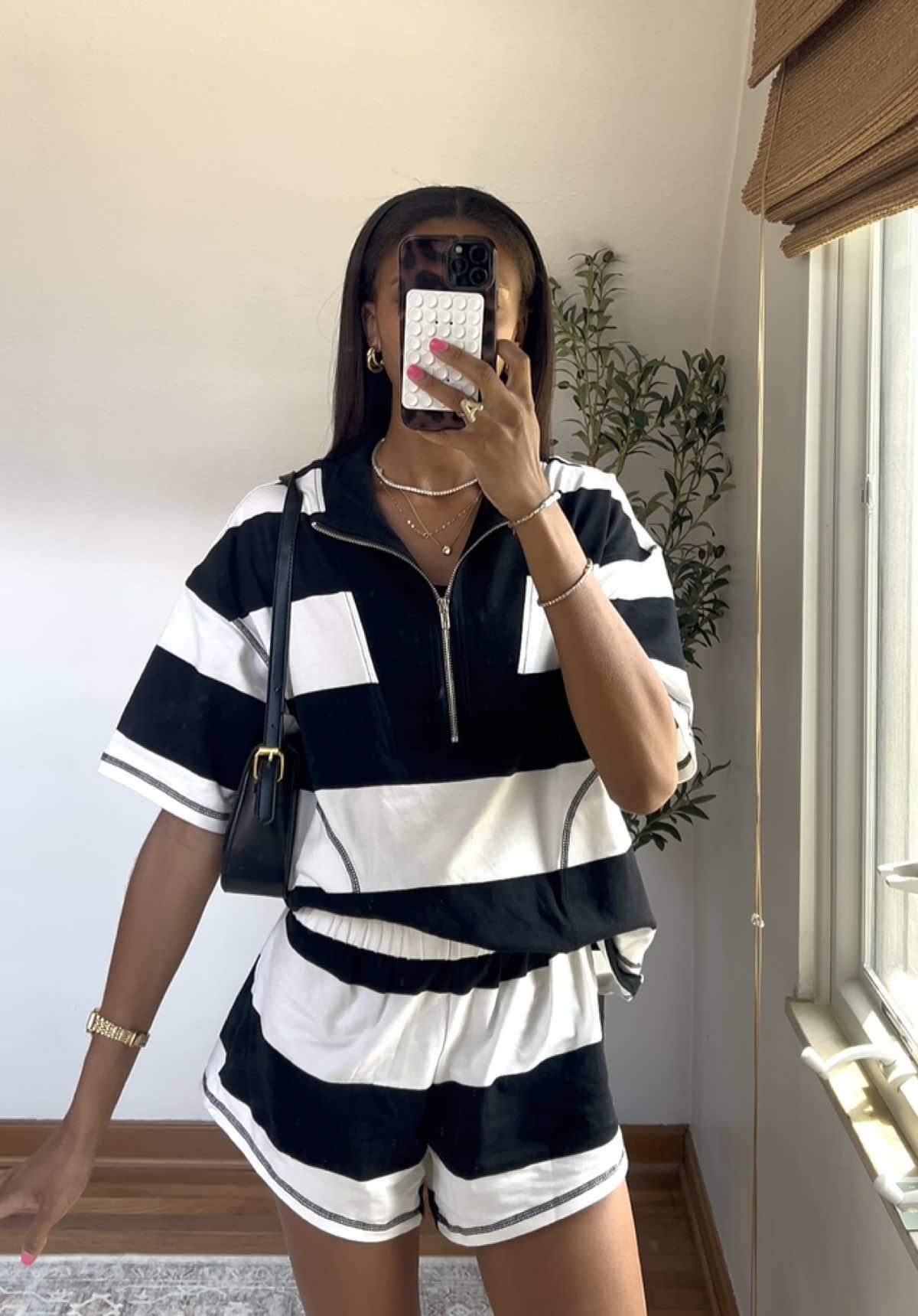 may have worn this two days in a row because I liked it so much 🫣 #matchingset #loungewearoutfit #affordablefashion #outfitinspo #comfyclothes matching loungewear set, travel/airport outfit idea