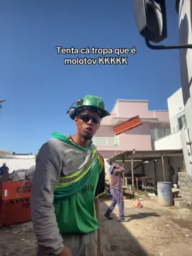 Patrão vendo eu jogar meu molotov KKKKKKK #trampo #derxan #fypシ 