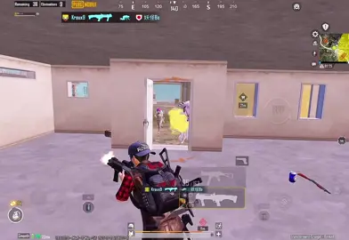 Solo vs squad #pubgmobile #1vs4pubgmobile #fyp 