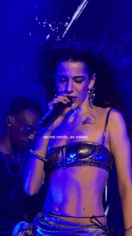 eu me rendo, eu adoro por marina sena - lua cheia 