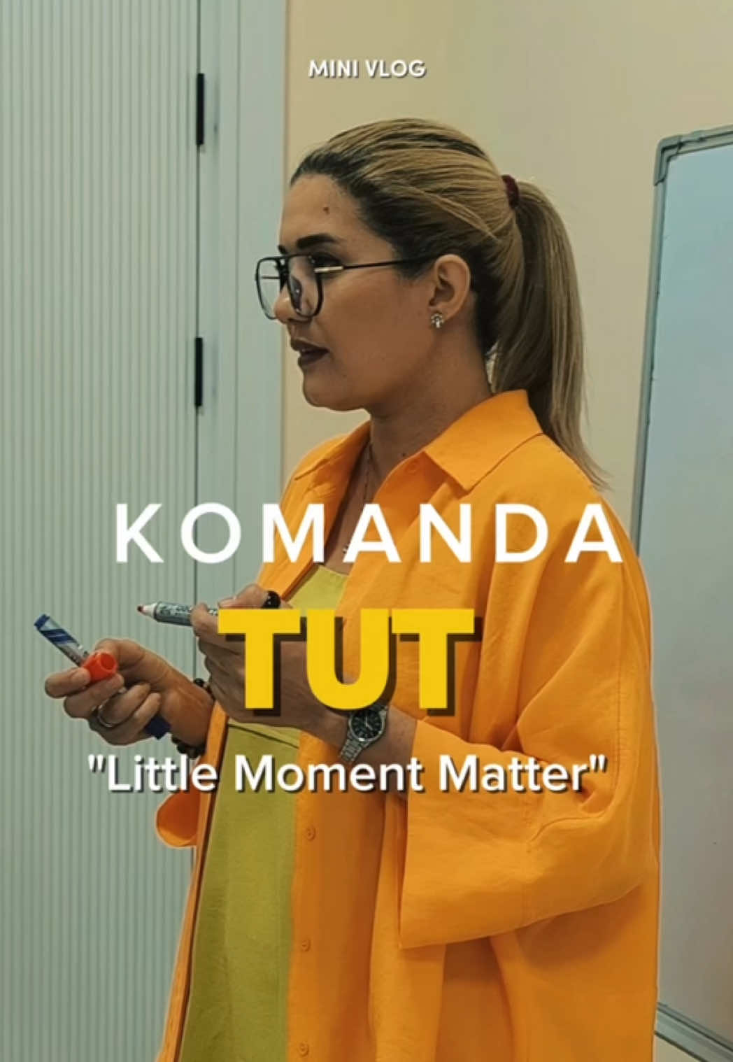 TUT komandasy diňe personal däl. Bular önüme ynanýan, batyrgaý hereket edýän we her gün ösýän komanda. Şu gün biz diňe satmagy öwrenemzok. Müşderini diňlemegi, netije üçin işlemegi we birek-biregi goldamagy öwrenýäris. Her trening bilen has ynamly bolýarys. Her gün bilen - has güýçli. Her täze kynçylyk bilen - has professional 😎 @Selbi_2694  @tut.drinks @mekan_gylych @Turbo_TuT @balkan_tut.drinks @mary_tut.drinks @Lebap_tut.drinks @dashoguz_tut.drinks  #redmarketing #tut #sowgat #marketingnotiktok 