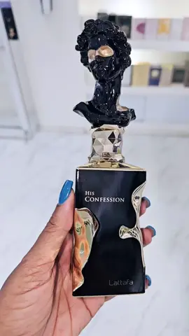 🚫Lattafa His Confession🚫Ms Chun Reviews. I call this one: easy on the nose, smoooth. Woody, vanilla, and cinnamon. I recommend this fragrance for males who like sweet and woody colognes. Lovely for any occasion. 👏👏excellent cologne for men.9 5/10 👏👏👏 #chunscentstip #chunscentsexperience #chunscentseffects #fyp #fy 