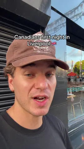 A Canadian eating American pizza in the UK is crazy 😂 #liverpool #foodreview #uk 