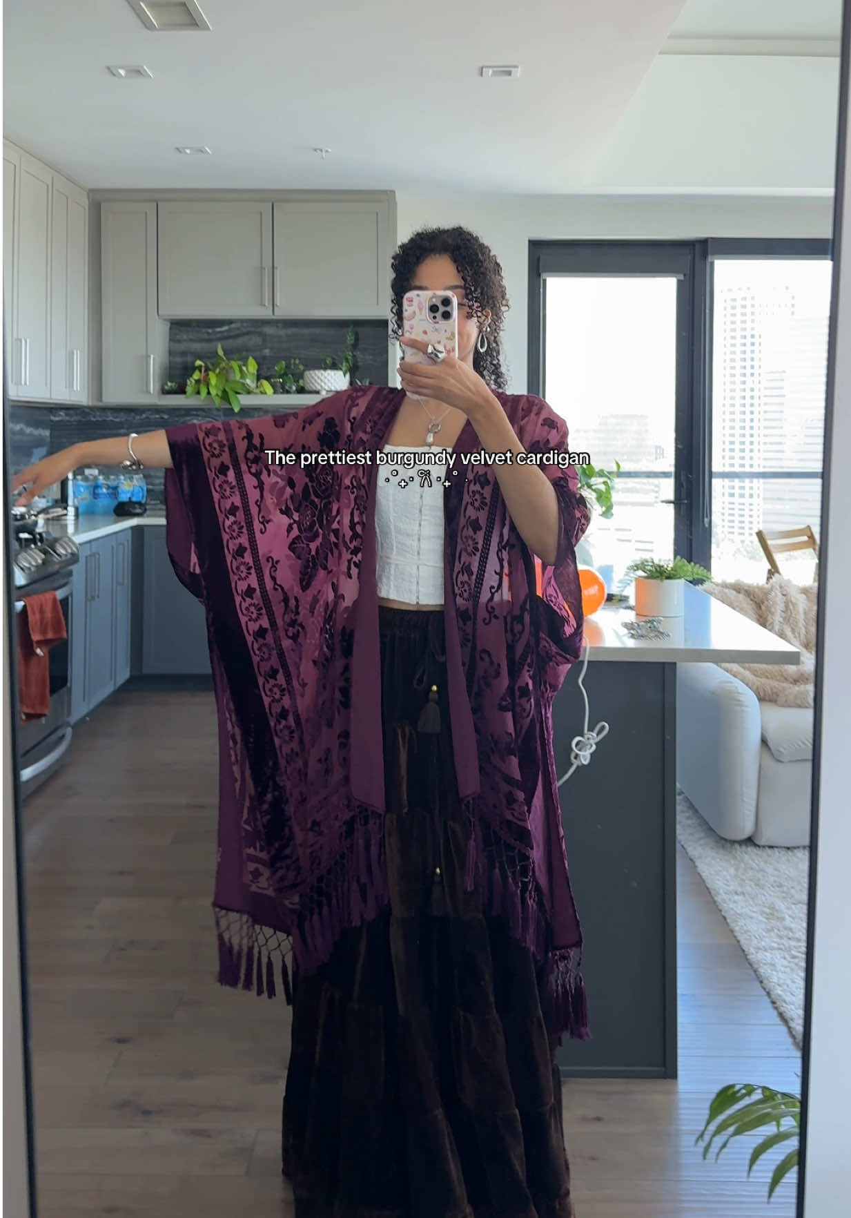 STUNNING! 🌷 And it comes in 22 colors! #bohocardigan #velvetcardigan #whimsigoth #fallcardigan #burgundyoutfit 