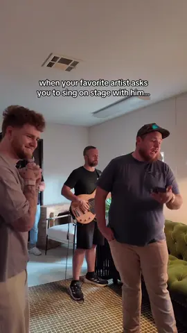 HOW IS LIFE EVEN REAL?! @Luke Combs HQ 