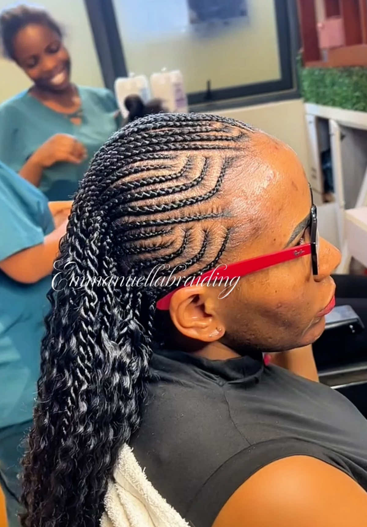 #frenchcurlbraids #emmanuellabraidingug #trendingconrowsstyles #trendingstyles #twistbraids #lemonadebraids #conrows 