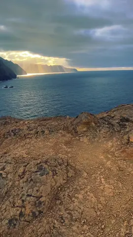 #ocean #mountains #cliff #fyp #sunsets #madeira #travel 