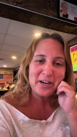 If you’re local, you already know! Golden Nugget Tavern has the best wings around! #fentysuperbrandday #mylife #Vlog #singlemom #teacher #wings #positivemindset #positivevibes #thankyouforyoursupport 