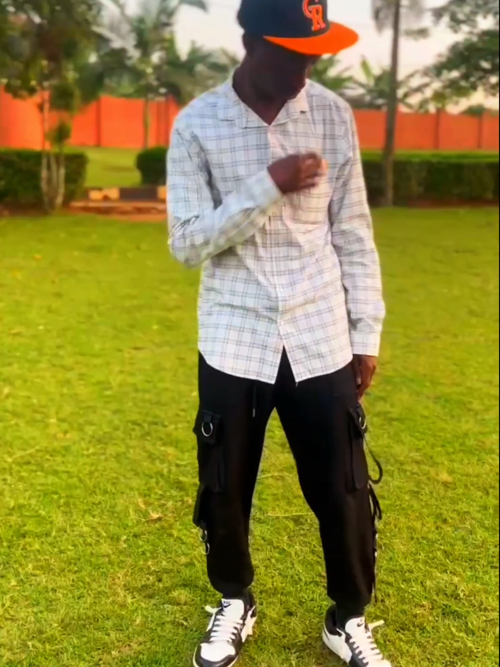 Happy girlfriends day if ur somebody wa somebody #foryou #DC •D_G☆ #tiktokuganda #goviral #fyp 