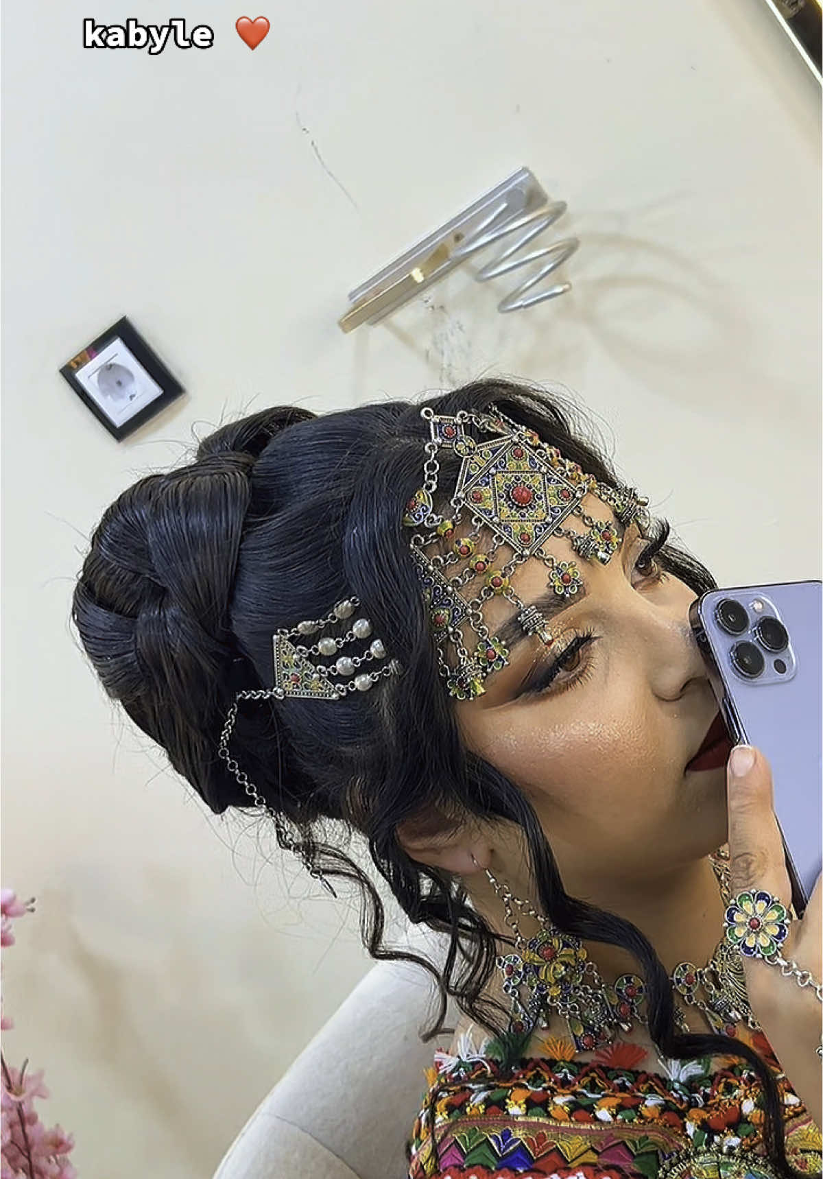 vous aime ! 😍 #makeup#maquillage#maquillagenaturel#fu#maquillagenatureli#fyyyyyyyyyyyyyyyy#mariee#makeuptutorial#kabyle#kabyle_girl