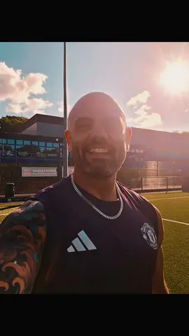 Only fools rush in. #wisemensay #onlyfoolsrushin #football #adidas #adidasfootball #astro #astroturf #vetsfootball #footballs #sunny #lush #smile #stillgoing #stillgoingstrong #wiser 