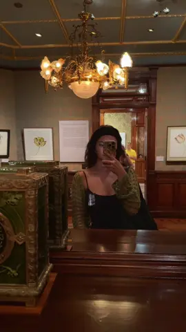Rainy museum days (free entry every Wednesday 4pm-7pm) #driehausmuseum #chicago #fyp #rainydayvibes 