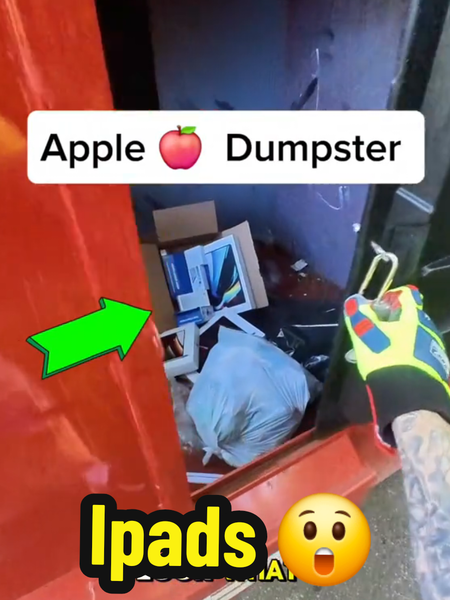 Dumpster diving at the Apple store!  #dumpsterdiving #Apple #iphone #ipad #free 