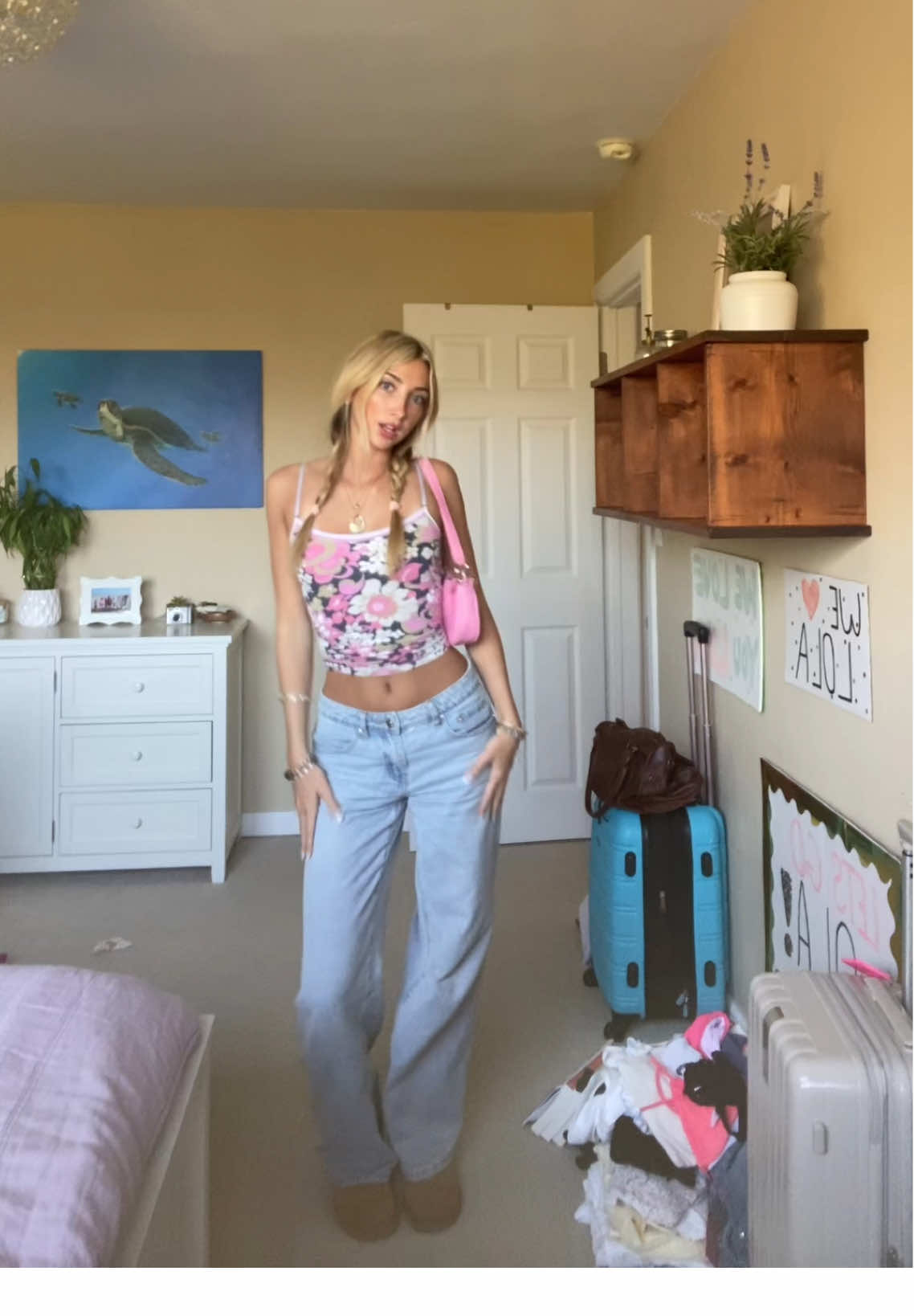me before one of the worst flights ever #ilovetheairport #OOTD #fitcheck #baggyjeans #Summer #styleinspo #edikted #fy #summeroutfits #tsitpseason3 
