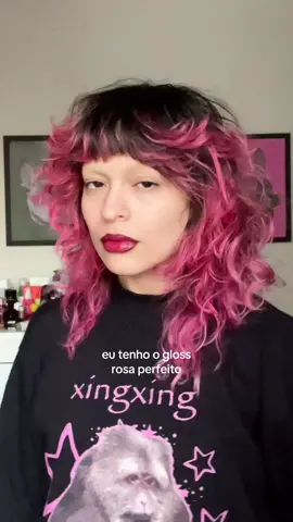 o gloss é o BG05 da @Ruby Rose Maquiagem #gloss #pinkhair #lipcombo 