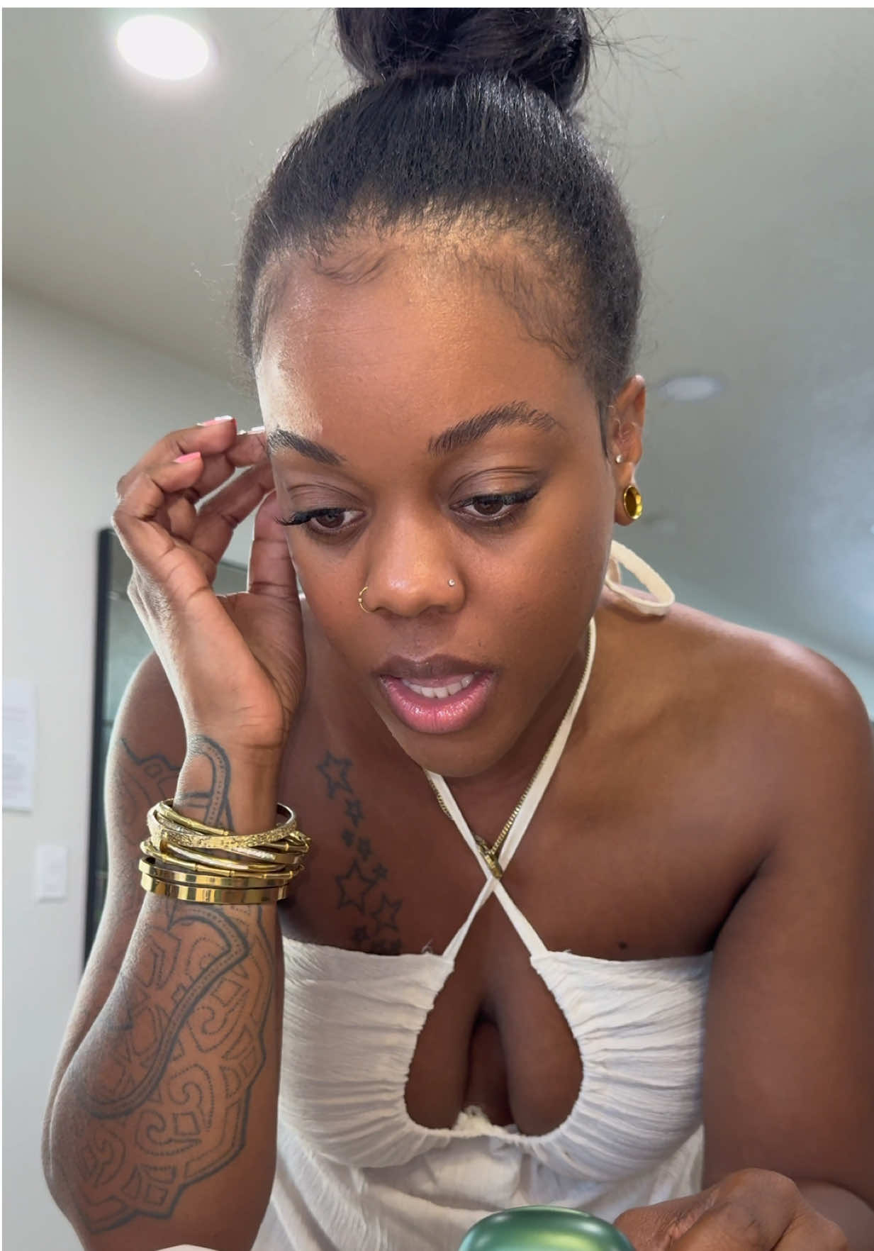 hands down the best fitness earbuds out there! 😍😍😍 #raycon #rayconearbuds #Fitness #fitnessearbuds #earbud #earbuds #earbudswireless #techtok #dealsforyoudays #tiktokshopcreatorpicks #tiktokshopbacktoschool #ttslevelup 