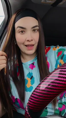 llegué del gym me puse mi peluca y arranque de una vez jajajaja y soy otra solo con ponerme esta belleza #headbandwig #headband #peluca #wig #partner 