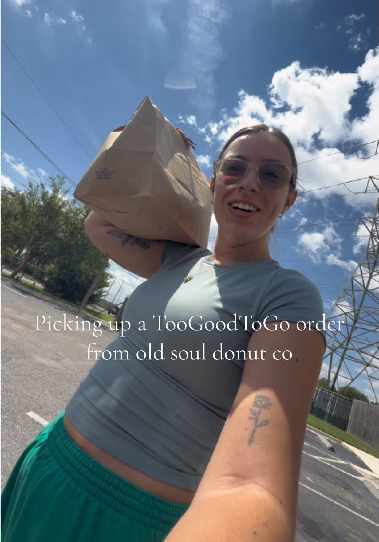 My $7 TooGoodToGo order from @oldsouldonuts in Jacksonville!!! 🍩#904 #mystery #mysterymeal #donut #904eats #pickup #order #toogoodtogo #wubzinmaface 