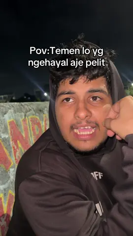 Gak cocok jadi orang tajir lo si