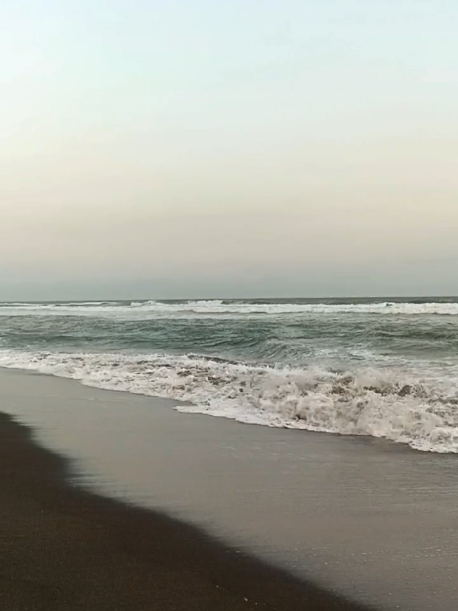 Sabar @whyu5066  #sunset #pantai #pemandangan #pemandanganalam 