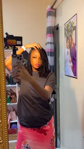 Merci @Babela dream locs pour la coiffure 😘🩷🌸✨✨#tiktoksenegal🇸🇳 #pourtoii #fypシ 