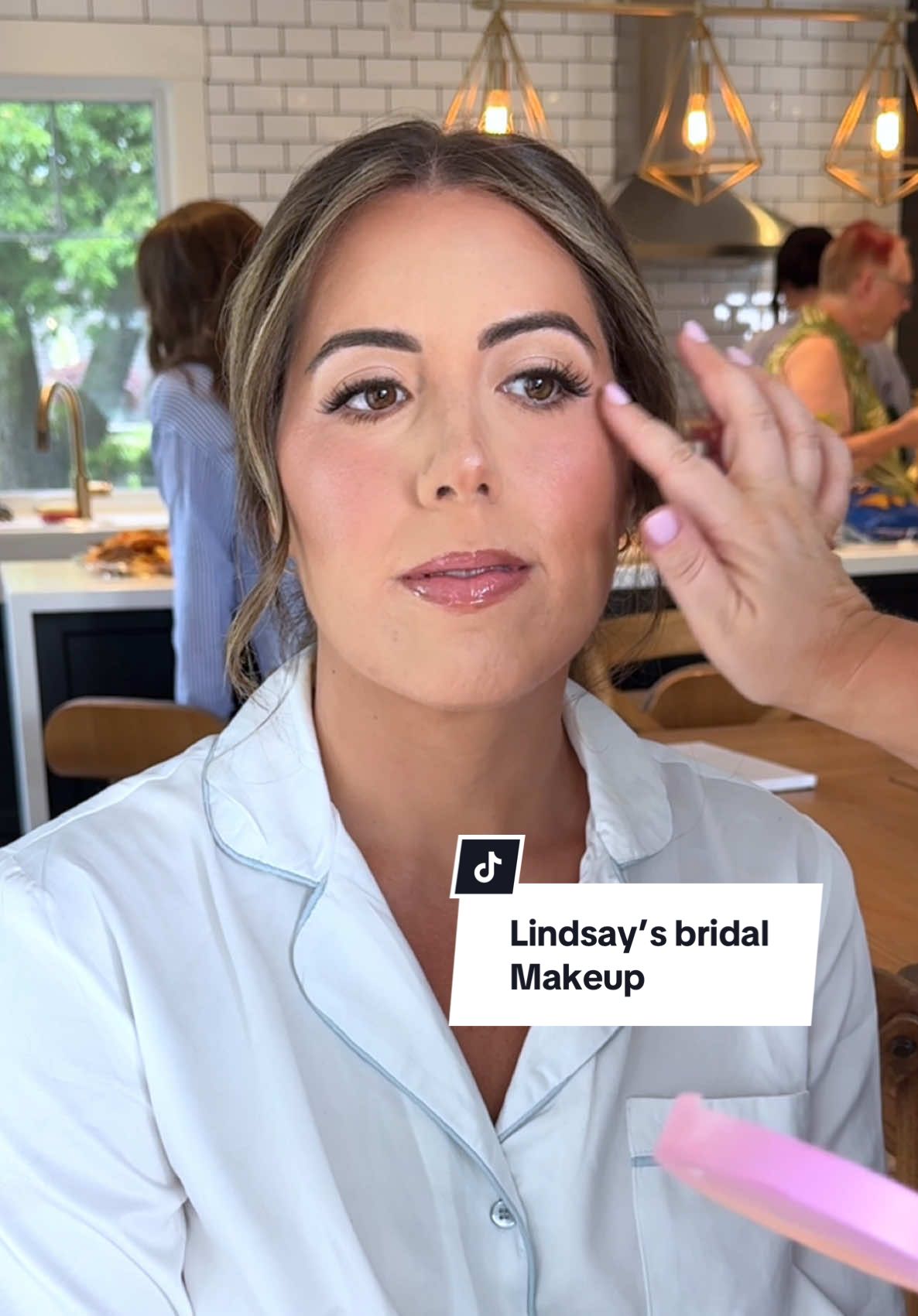Clean girl bridal makeup on my beautiful bride!  #bridalmakeup #weddingtiktok #weddingmakeup #cleangirlmakeup 