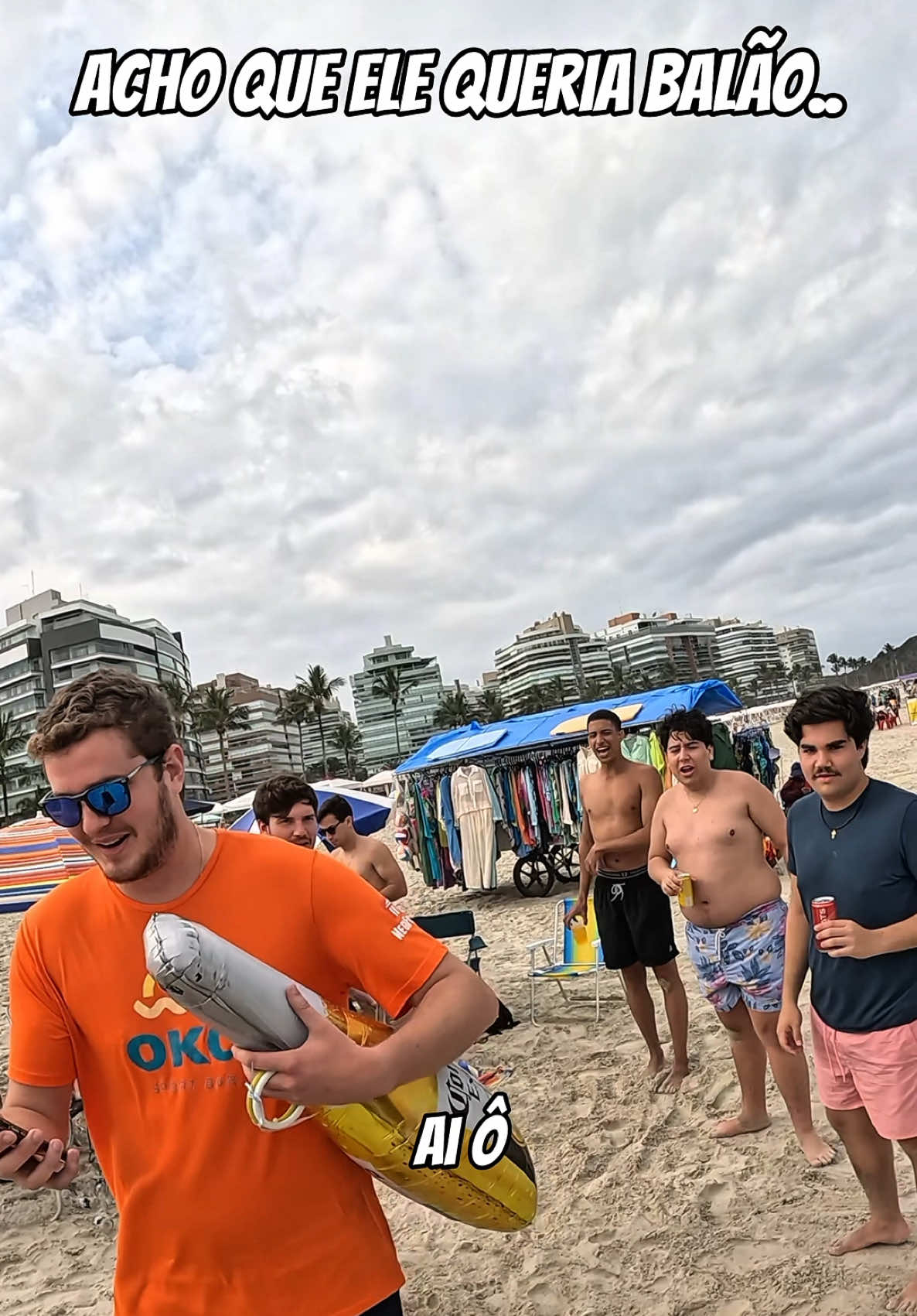 Essa molecada gente fina e animada, da uma olhada na bagunça… hahahahaha  . . . Pessoal quem curtiu, se puder seguir eu agradeço muitooooo!!  #balao #praia #riviera #resenha #fyp