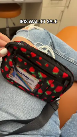 Eeeek she’s so cute #iriswallet #rfidwallet #walletforphone #phonewallet #clutchwallet #MomsofTikTok  #irisandrainbow #walletforwomen  #rfidwallet 