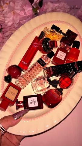 Where are my 🇺🇸 US perfume lovers?plz comments your state😍#miniperfume #usaperfume #perfumetok #fyp #perfumecollection #red #tiktokusa 