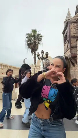 @KITTYPAM disfrutando de el #castillodechancay en familia. 🏰❤️🇵🇪  En este mes del niño 🏰✨❤️ #castillodechancay #turismo #fyp #paratiiiiiiiiiiiiiiiiiiiiiiiiiiiiiii #trends #baile #chavodel8 